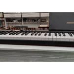 پیانو تاشو (پدال دار) مدل 101 آکبند