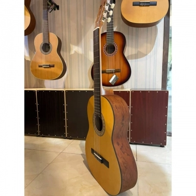 گیتار کلاسیک پارسی Parsi مدل C7 آکبند - donyayesaaz.com