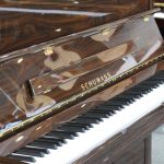 پیانو آکوستیک شومان مدل 001 قهوه ای براق Schumann آکبند