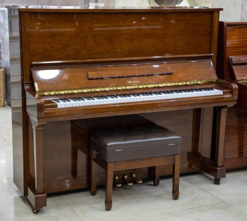 پیانو آکوستیک وبر Weber W-131 کارکرده - donyayesaaz.com