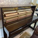 پیانو آکوستیک سندر sandner up 200 کارکرده در حد نو