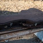 هاردکیس گیتار الکتریک تمام چوب حرفه ای با روکش چرمی آکبند
