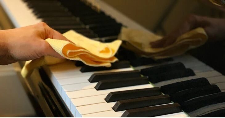 کلیدهای پیانوی عاج