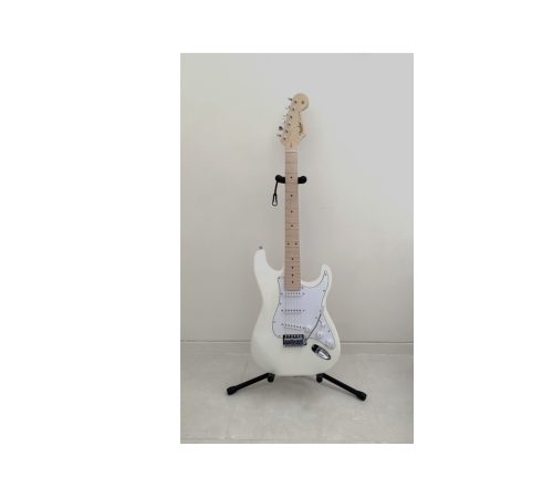 گیتار الکتریک فندر FENDER SQUIER Affinity Series Stratocaster Olympic White کارکرده در حد نو با کارتن - donyayesaaz.com
