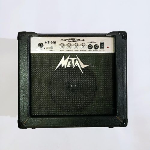 آمپلی فایر گیتار بیس متال Metal MB 30 B کارکرده تمیز با کارتن - donyayesaaz.com