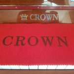 پیانو آکوستیک کرون Crown کارکرده در حد نو