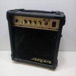 آمپلی فایر گیتار آریا Aria AG 10 کارکرده در حد نو با کارتن